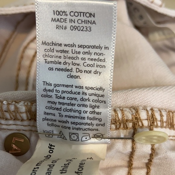 PacSun Button Fly Mid Rise Denim Shorts in Blush - Picture 6 of 7